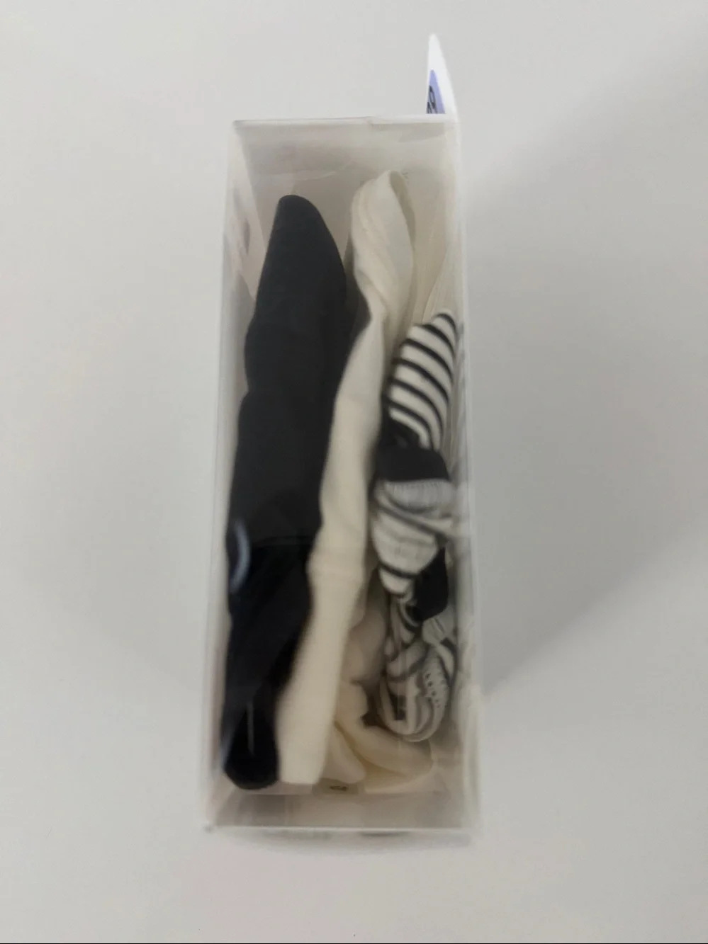 Lululemon - UnderEase Mid-Rise Thong Underwear (3 Pack) - Size S - NWT